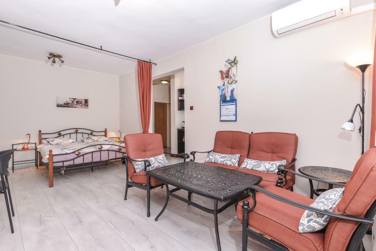 Visit Sofia Macedonia Square Central Apartment By Flat Mаnager מראה חיצוני תמונה