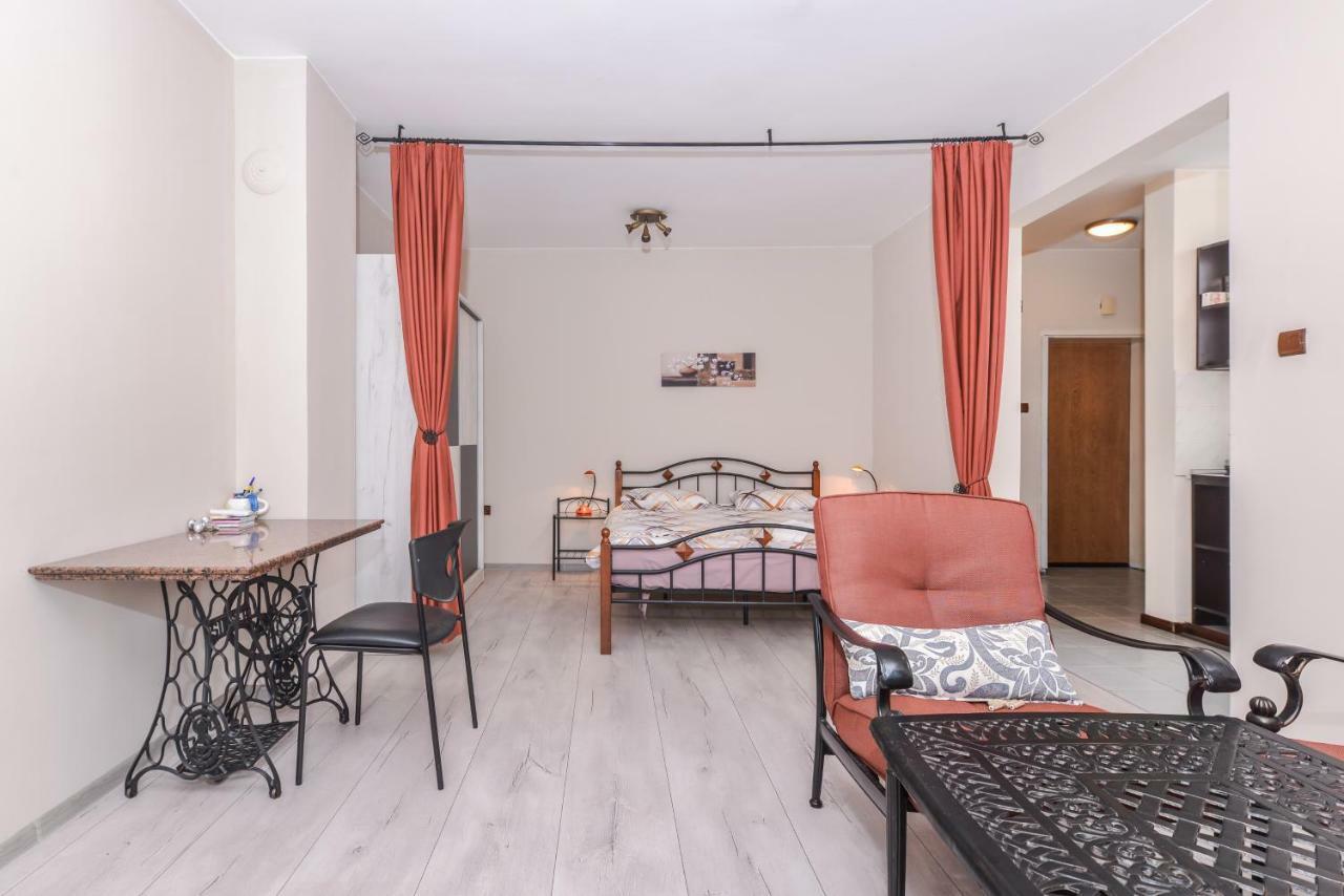 Visit Sofia Macedonia Square Central Apartment By Flat Mаnager מראה חיצוני תמונה