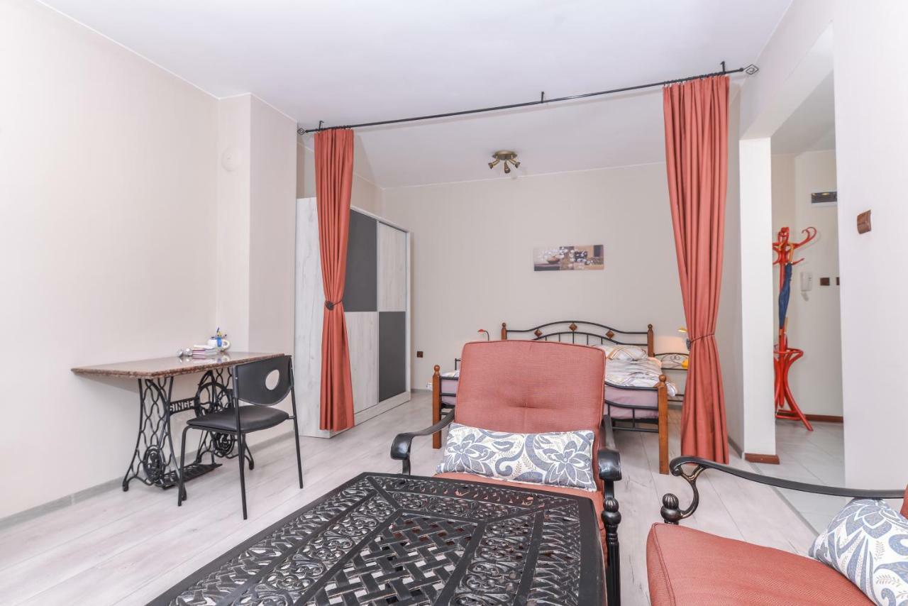 Visit Sofia Macedonia Square Central Apartment By Flat Mаnager מראה חיצוני תמונה